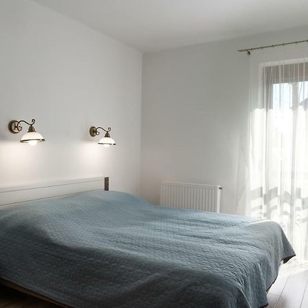 Raba Apartman シャールヴァール エクステリア 写真