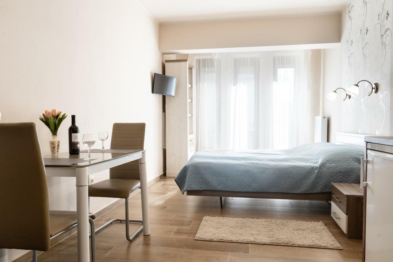 Raba Apartman シャールヴァール エクステリア 写真